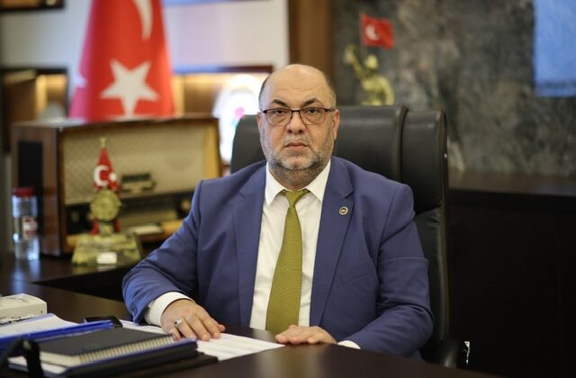 Başkan Mehmet Akpınar’dan Gençlere Önemli Mesaj: “Sen Değişirsen Dünya Değişir”