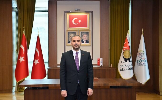 Başkan Toptaş; “Tüm İslam âleminin Berat Kandili’ni en içten dileklerimle kutluyorum”