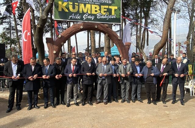 Dulkadiroğlu Belediyesi, Necmettin Gevri Kümbet Aile Çay Bahçesi’ni Yenileyerek Açtı