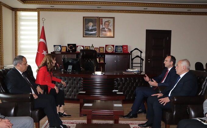 MHP Kahramanmaraş Milletvekili Doç. Dr. Zuhal Karakoç, Afşin Kaymakamlığını Ziyaret Etti