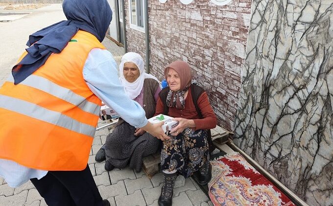 Göksun Belediye Başkanı Selim Cüce, Kadir Gecesi’ni Anlamlı Bir Ziyaretle Kutladı