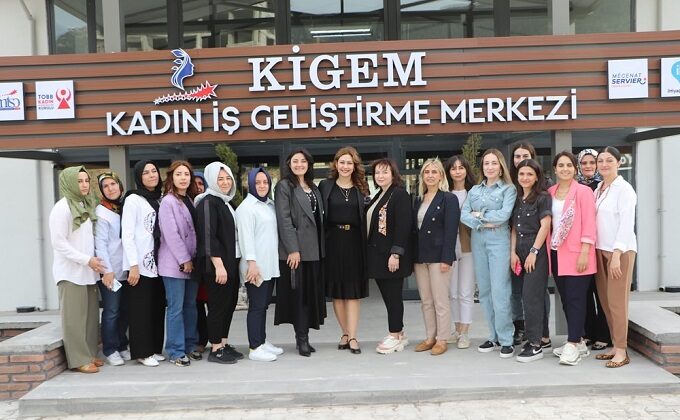 MHP Kahramanmaraş Milletvekili Doç. Dr. Zuhal Karakoç Dora, Kadın Girişimcileri Destekleme Ziyaretinde