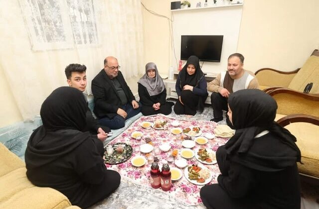 Başkan Mehmet Akpınar, Aslanbey Mahallesi’nde İftar Sofrasına Konuk Oldu