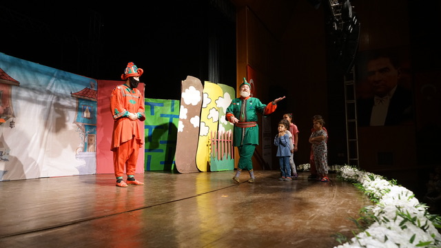 Minikler Ramazan’ın Ruhunu Sanatla Keşfediyor