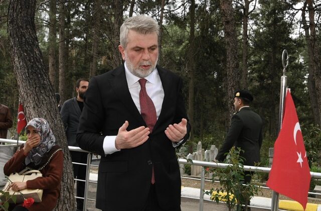 110. Yılında Çanakkale Zaferi ve Aziz Şehitler Dualarla Yâd Edildi