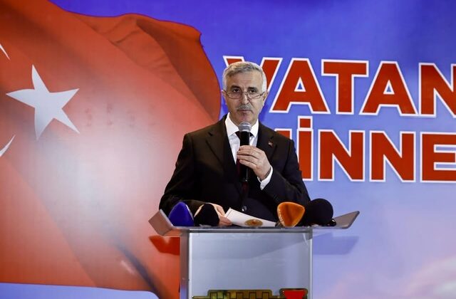 Vali Mükerrem Ünlüer ve Eşi Dr. Selma Ünlüer, Şehit Aileleriyle İftar Yaptı