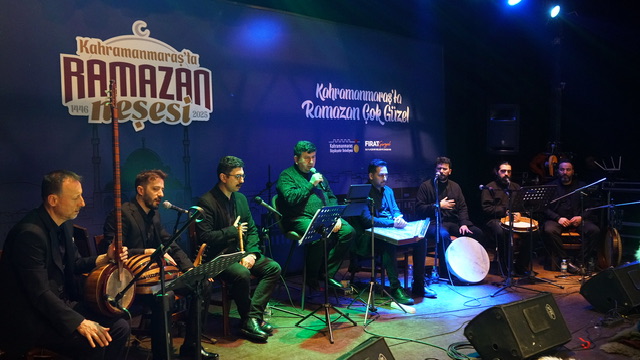 Ubeydullah Sezikli’den Ramazan’ın Ruhunu Yaşatan İlahi Dinletisi