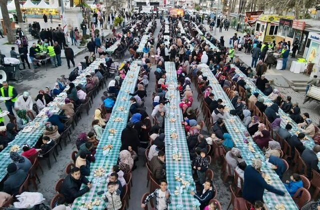 BÜYÜK TÜRKOĞLU İFTARINDA BİRLİK VE BERABERLİK MESAJI