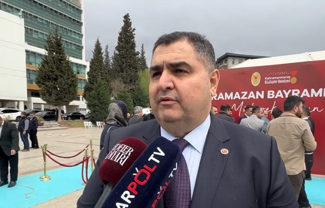 Büyükşehir Belediyesi Meclis Başkan Vekili Mehmet Beşen;”Tüm hemşehrilerimizin Ramazan Bayramı’nı en içten dileklerimle kutluyorum. Bayramın hayırlara vesile olmasını diliyorum”