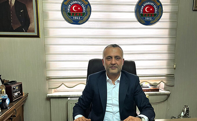 Kahramanmaraş Ziraat Odası Başkanı Mehmet Çetinkaya;”Bu bayramda da üreticilerimizin, çiftçilerimizin emeklerine olan saygımızı bir kez daha ifade etmek istiyorum”