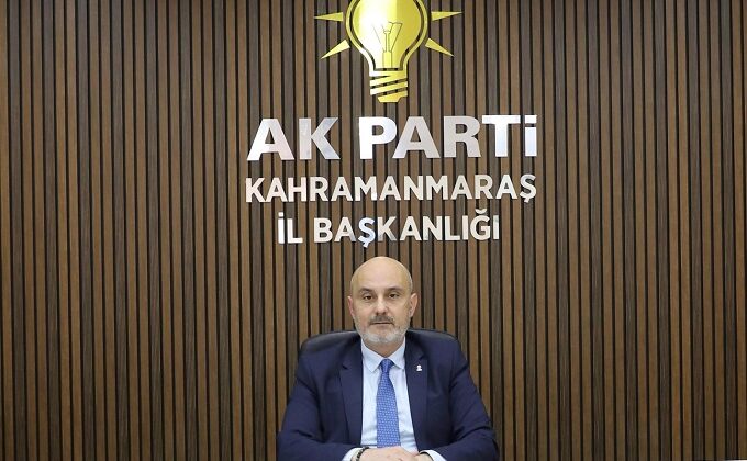 AK Parti Kahramanmaraş İl Başkanı M. Burak Gül;”Kültürümüzdeki derin anlamıyla bayramlar, insanları birleştirir, birbirimize olan bağlılığımızı artırır” 
