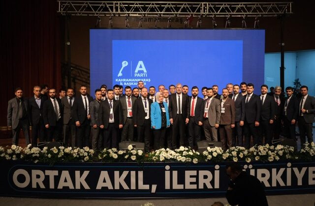 Anahtar Parti, Kahramanmaraş’ta İlk Kongresini Coşku ve Heyecan İçerisinde Gerçekleştirdi