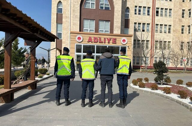 Jandarma’dan Suçlulara Geçit Yok: 12 Yıl Hapis Cezası Bulunan Şahıs Yakalandı