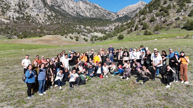 Şehir ve Kültür Akademisi’nden Tarih ve Doğayla İç İçe Bir Keşif: Çukurhisar Gezisi