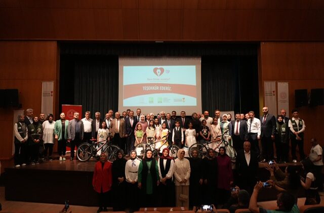 “Beni Dinler Misiniz?” Projesi Ödül Töreni Gerçekleştirildi