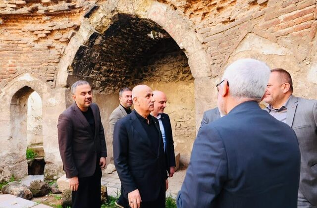 Deprem Sonrası Hasar Gören Tarihi Yapılar Yerinde İncelendi