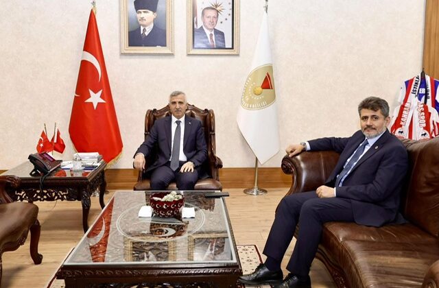Milletvekili Debgici’den Vali Ünlüer’e Ziyaret