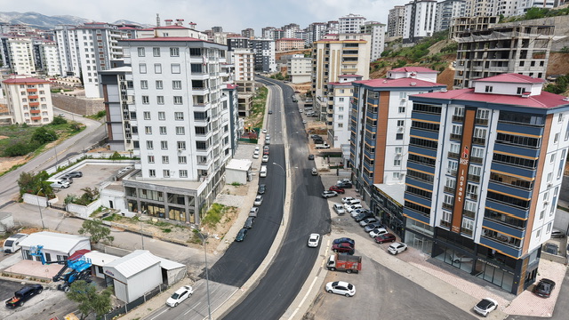 Büyükşehir, Süleyman Çelebi Caddesi’ni Yeniledi