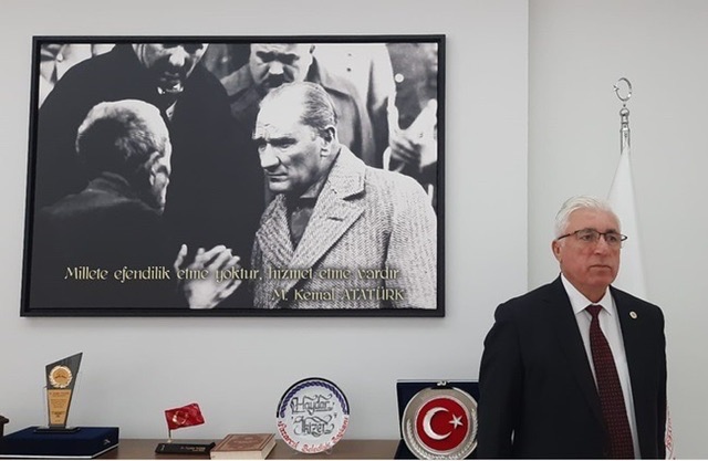 Pazarcık Belediyesi Yol Bakım ve Onarım Çalışmalarını Sürdürüyor