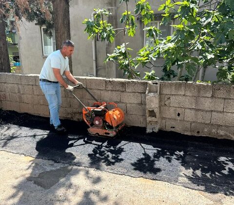 Onikişubat Belediyesi, Mağralı Mahallesi’ndeki Yol Tahribatlarını Gideriyor