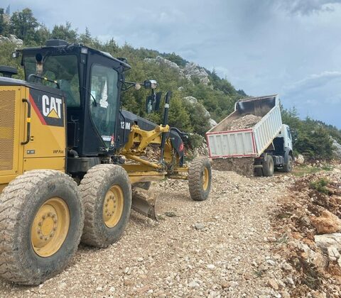 Onikişubat’ın kırsal mahallelerinde ulaşım konforu artıyor
