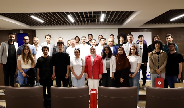 AKEDAŞ, Kahramanmaraş İstiklal Üniversitesi Öğrencileriyle “Siber Vatan” Projesini Paylaştı