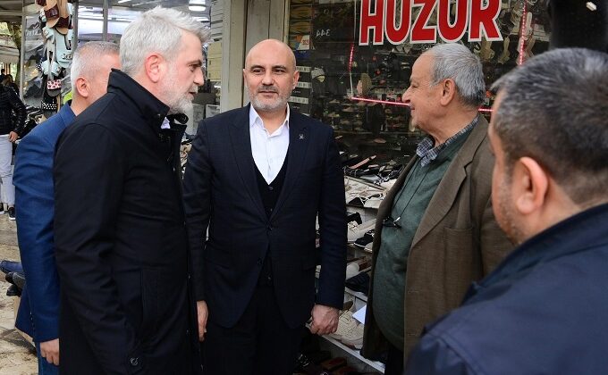 Başkan Görgel, Kapalı Çarşı’da Esnaf ve Vatandaşlarla Bir Araya Geldi