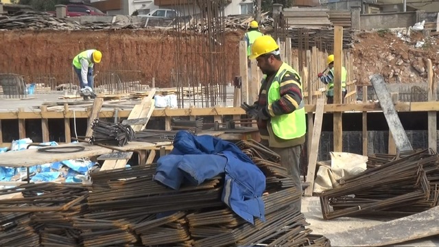 Kahramanmaraş’ta İşçiler, 1 Mayıs’ta Depremzedeler İçin Tatil Yapmadı