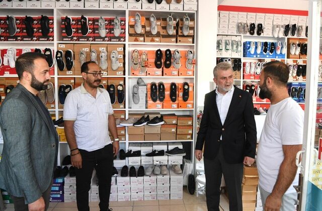 Başkan Görgel, Kanuni’de Esnaf ve Vatandaşlarla Bir Araya Geldi