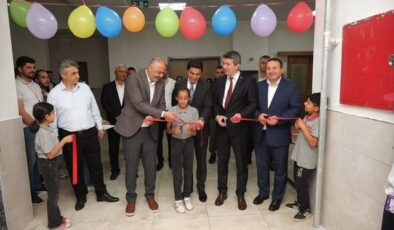 Andırın’da Bilim Şöleni: TÜBİTAK 4006 Bilim Fuarı Açıldı