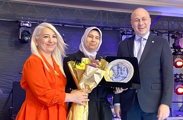 Eczacılar Günü Gala Gecesi’nde Birlik ve Dayanışma Vurgusu