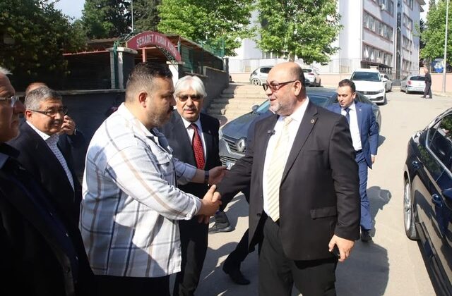 Başkan Akpınar Bahçelievler Mahallesi Sakinleriyle Buluştu