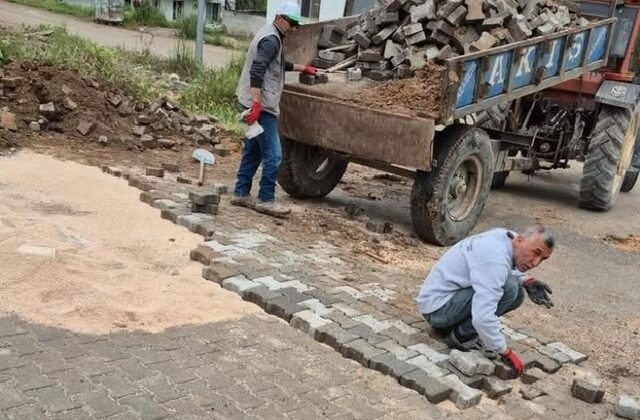 Pazarcık’ta Yol Bakım ve Asfalt Çalışmaları Aralıksız Devam Ediyor