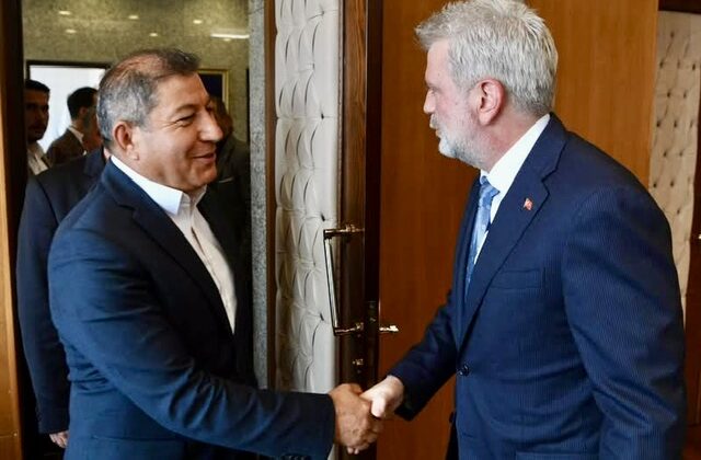 TÜRKOĞLU İLÇESİNE YENİ YATIRIM MÜJDESİ: BAŞKAN GÖRGEL’E TALEP DOSYASI SUNULDU