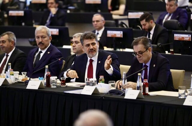 MİLLETVEKİLİ DEBGİCİ: “KAHRAMANMARAŞ’IN YENİDEN İNŞASI İÇİN GÜÇLÜ KOORDİNASYON DEVAM EDİYOR”