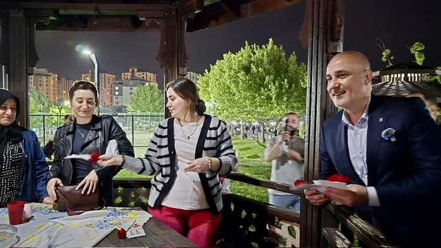 İL BAŞKANI BURAK GÜL’DEN ANNELER GÜNÜ’NDE DUYGU YÜKLÜ ZİYARET