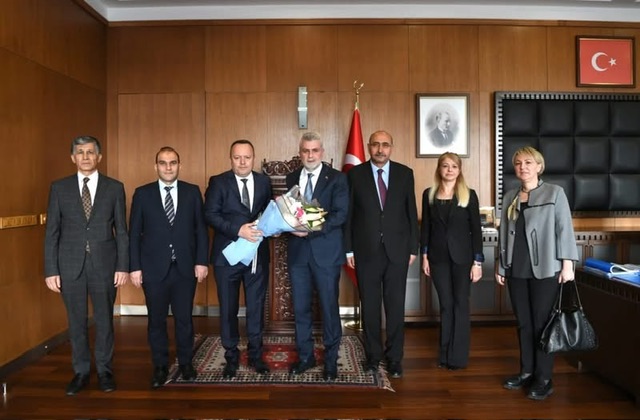 SGK’dan Büyükşehir Belediyesi’ne Ziyaret: Sosyal Güvenlik Haftası Kapsamında Görüşme Gerçekleştirildi
