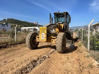 Onikişubat Belediyesi’nden Altınova’da Yol Seferberliği