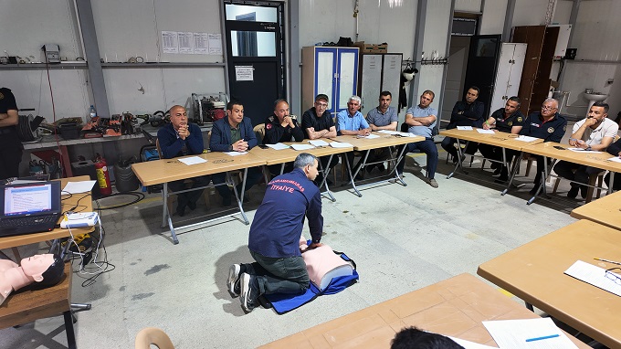 Büyükşehir’den İtfaiye Erlerine Hayat Kurtaran Eğitim