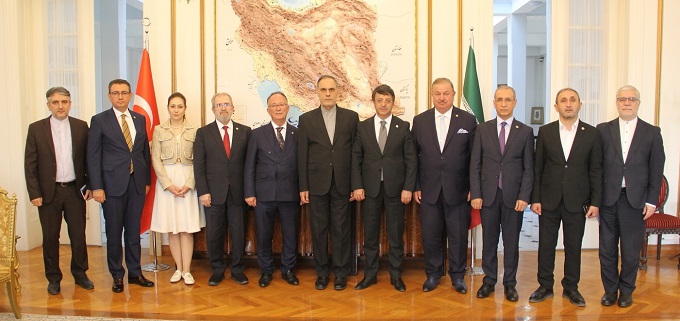 Milletvekili Zuhal Karakoç Dora’dan İran Büyükelçisine Ziyaret: “Bölgesel Barışın Yanındayız”