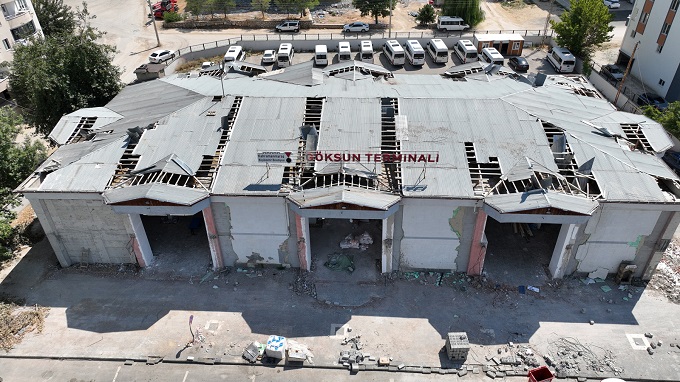 Göksun Terminali’nde Son Dokunuşlar Yapılıyor