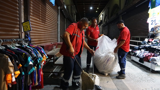 Büyükşehir’den Ortak Kullanım Alanlarında Bayram Temizliği