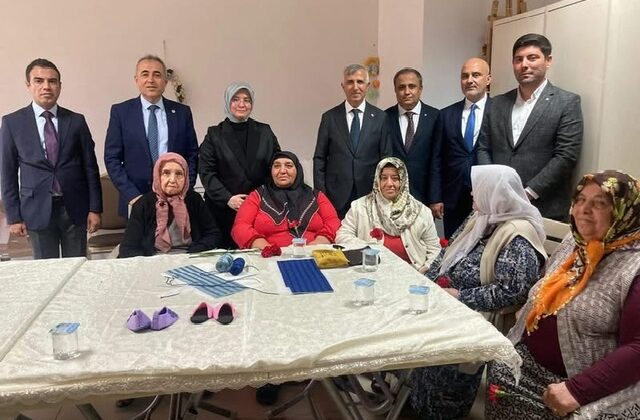 MHP Kahramanmaraş İl Başkanlığı’ndan Huzurevine Bayram Ziyareti