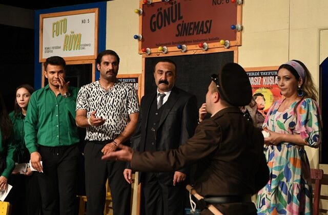 Büyükşehir Belediyesi Tiyatro Okulu Sahne Maraş’a Ödül!