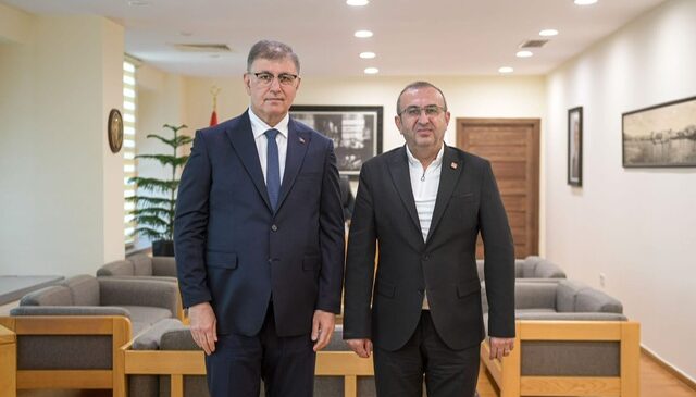 CHP Kahramanmaraş İl Başkanı Ünal Ateş’ten İzmir Ziyareti
