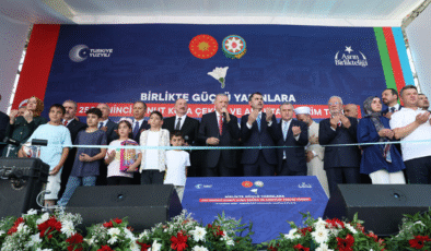 Kahramanmaraş’ta Tarihi Gün…Cumhurbaşkanı Erdoğan ve Aliyev’in Katılımıyla 250 Bininci Konutun KuralarıÇekildi