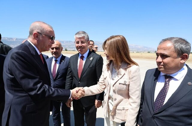 Milletvekili Dora, 250 Bininci Afet Konutu Törenine Katıldı