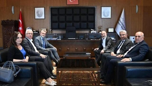 CHP’li Vekil Ali Öztunç: “İlçelerimize Hak Ettikleri Hizmetleri Getireceğiz”
