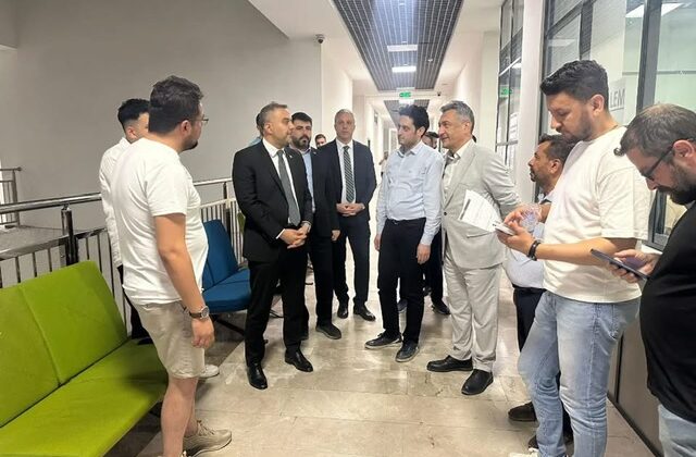 Başkan Hanifi Toptaş’tan İmar ve Şehircilik Müdürlüğü’ne Gece Ziyareti