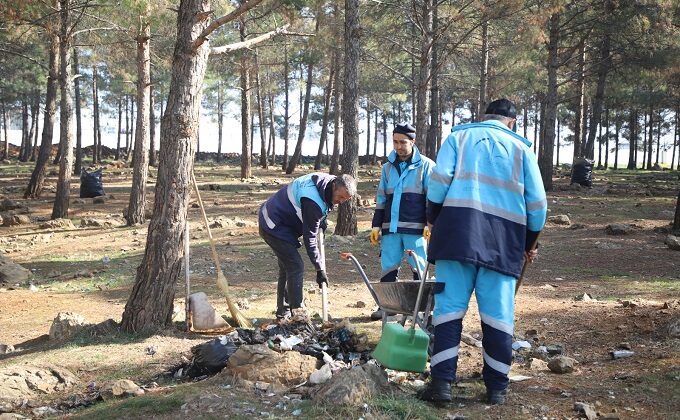 DULKADİROĞLU BELEDİYESİ KURBAN BAYRAMI’NDA TEMİZLİK VE HİJYEN İÇİN GECE GÜNDÜZ SAHADA OLACAK